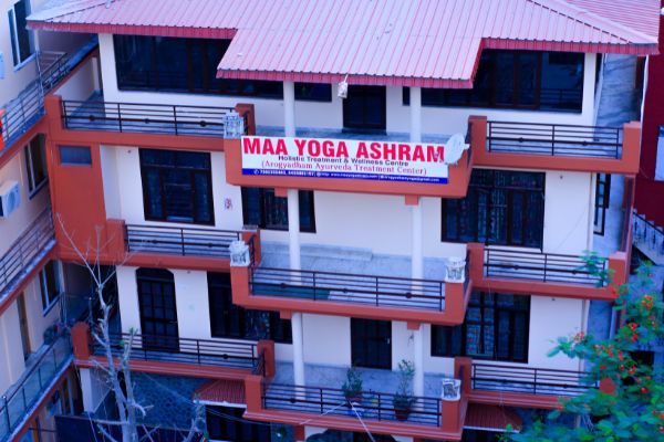 Accommodation And Food At Maa Yoga Ashram
