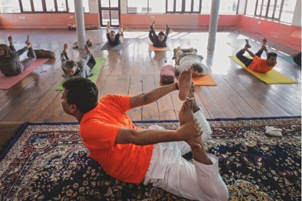 200 Hour Yoga Teacher Training In Rishikesh