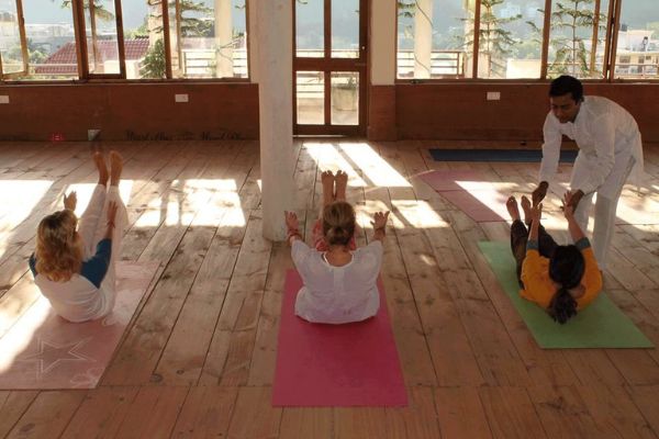 Yoga Teacher Training In Rishikesh